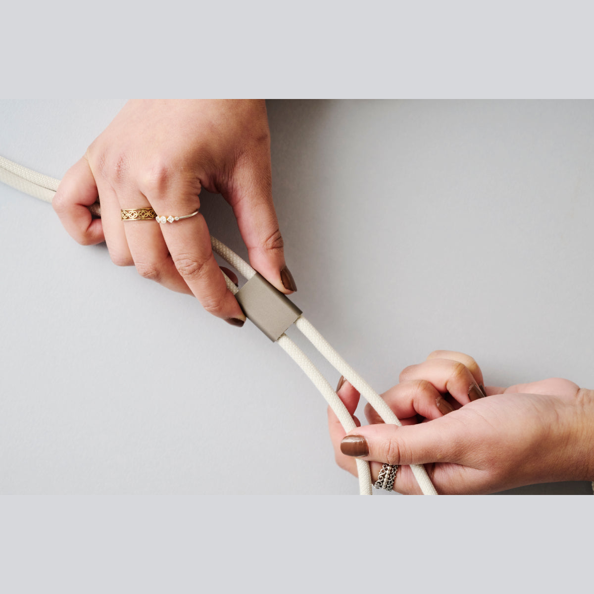 PowerLoop Lanyard - 2-in-1 Lanyard & USB-C Cable - Black